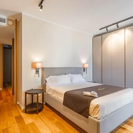 Park Poggiofranco -luxury Apartment- Бари